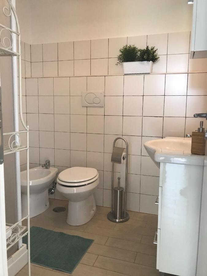Dea Flora Bed & Breakfast Rome